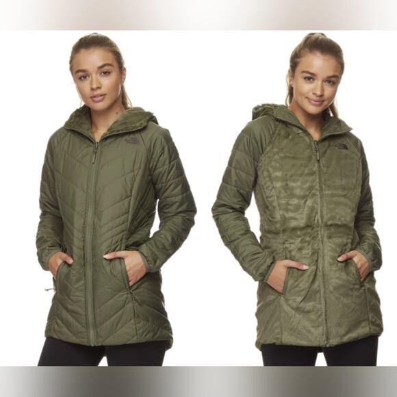 The North Face Jackets & Blazers - The North Face Mossbud Hooded Fleece Reversible Parka Green Size Medium